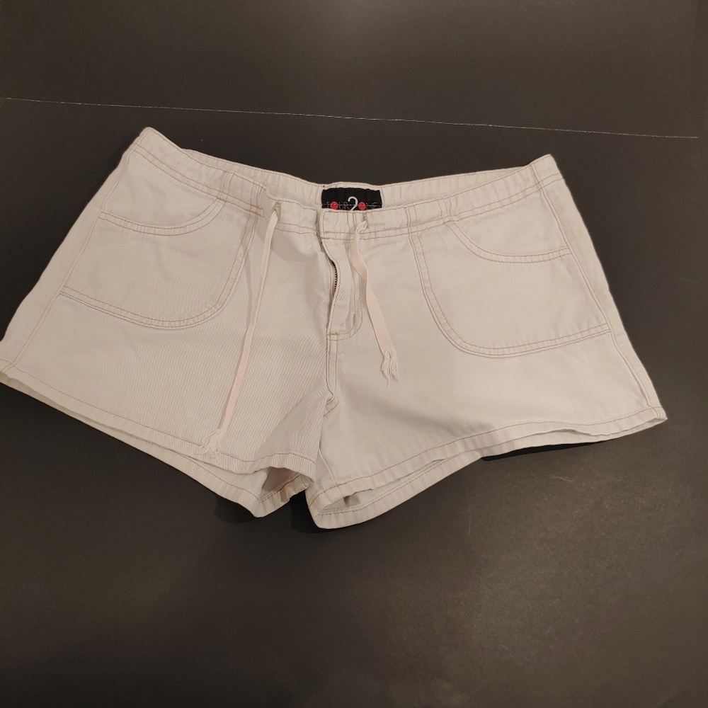 Four 2 One Casual Shorts W sz Lg Cream